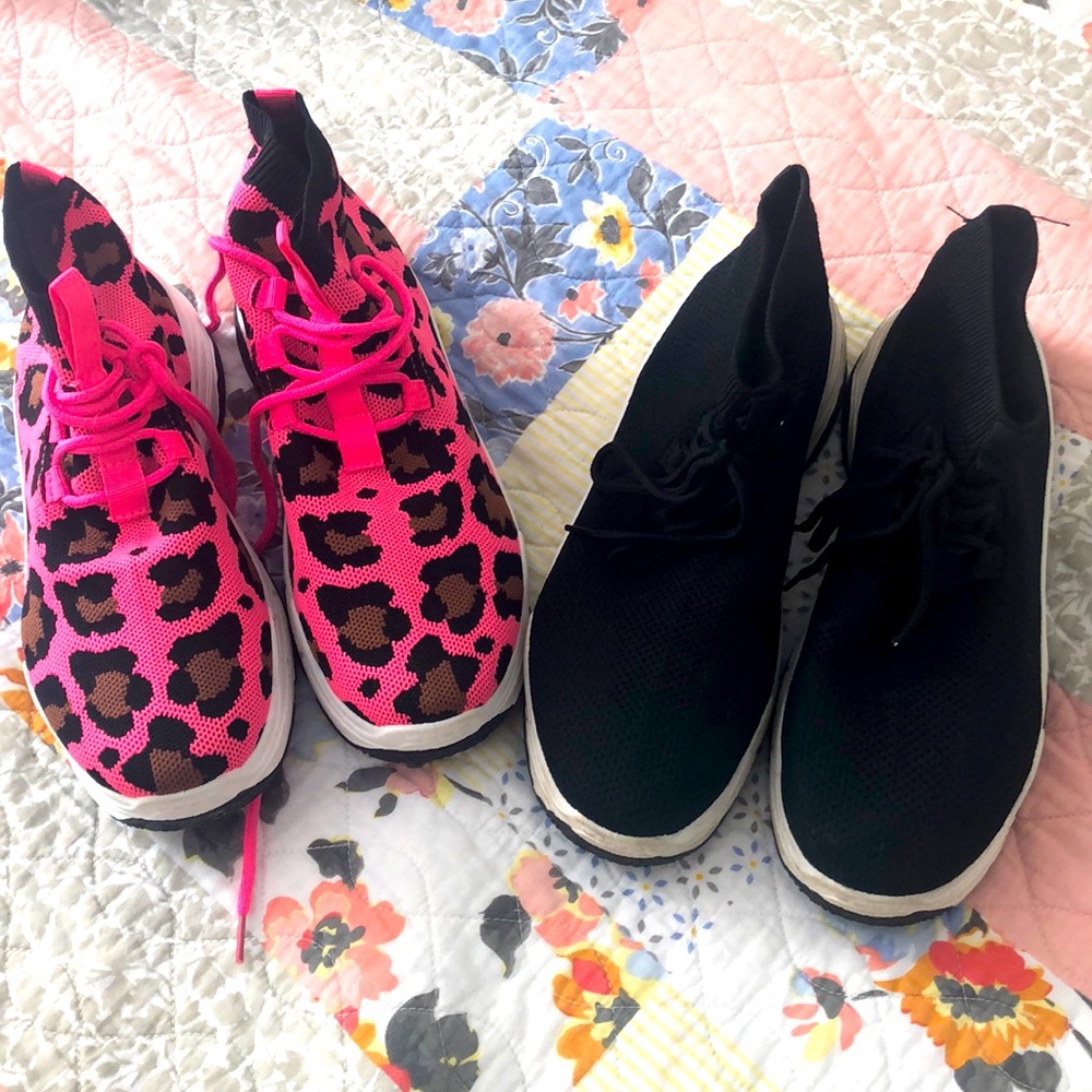 Adorable tennis shoes